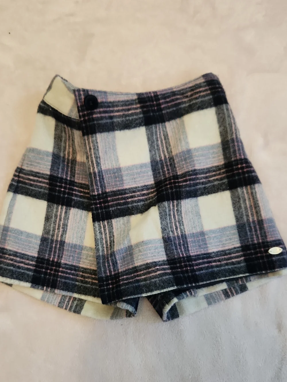Tartine et Chocolat wool shorts
